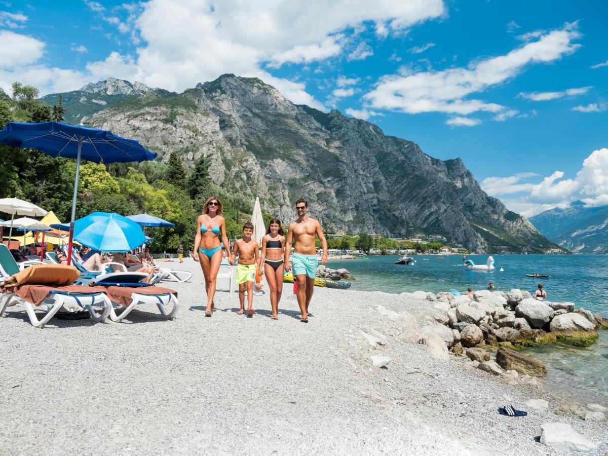 Hotel Leonardo Da Vinci Limone sul Garda Eksteriør billede