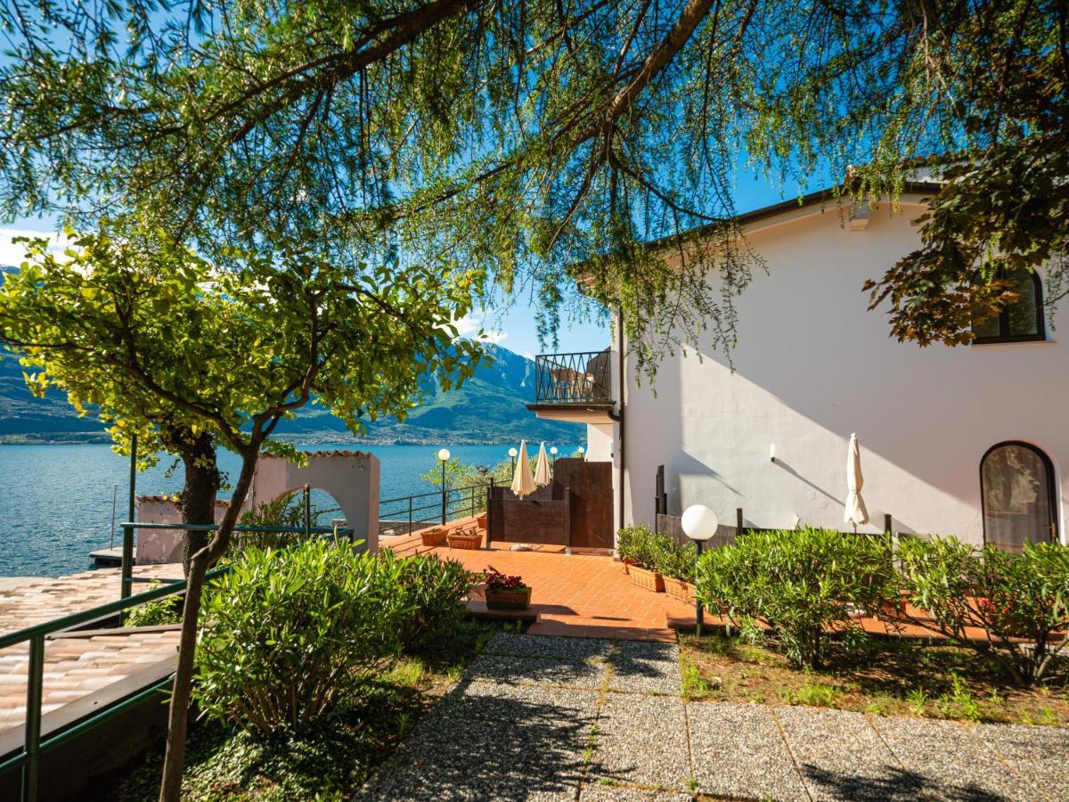 Hotel Leonardo Da Vinci Limone sul Garda Eksteriør billede