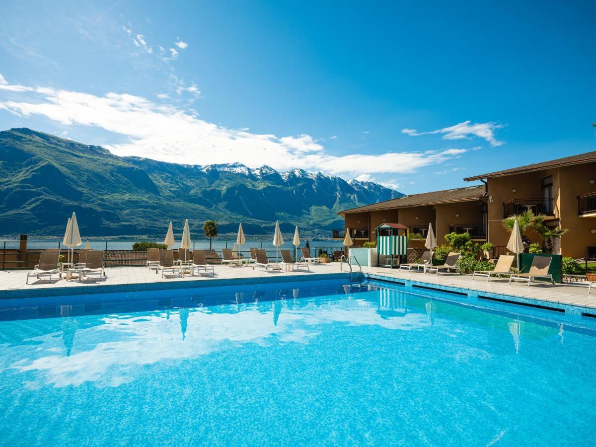 Hotel Leonardo Da Vinci Limone sul Garda Eksteriør billede