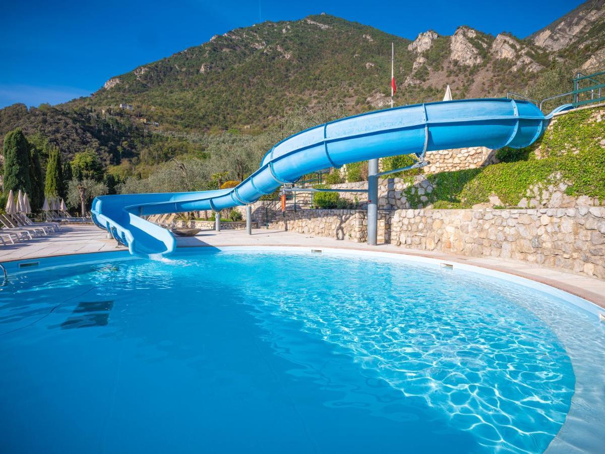 Hotel Leonardo Da Vinci Limone sul Garda Eksteriør billede